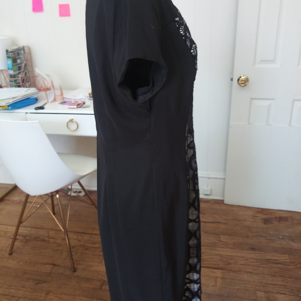 Dress - Picture 4 of 4